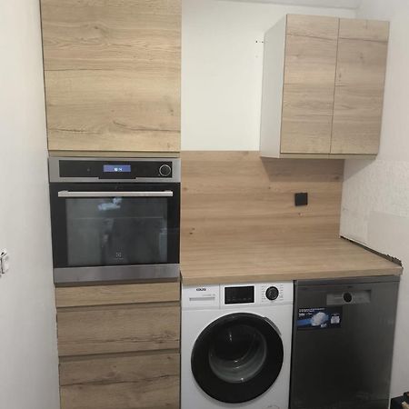 Plein Centre Ville Appartement ซาลง-เดอ-โพรวองซ์ ภายนอก รูปภาพ